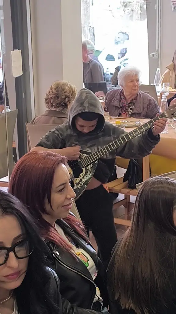 Berlin_Meneméni_slider_image_2