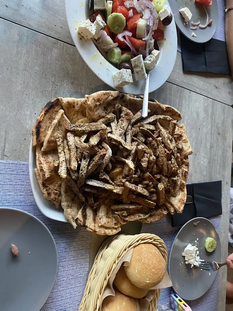 Menu_Pentola eatery bar_Mikró Monastíri_immagine_6