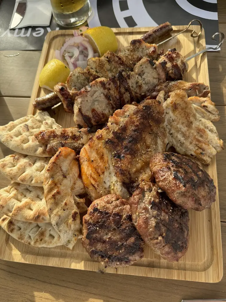 Maksims CW_Remvi Veria Steak House_Melíki_Bewertung