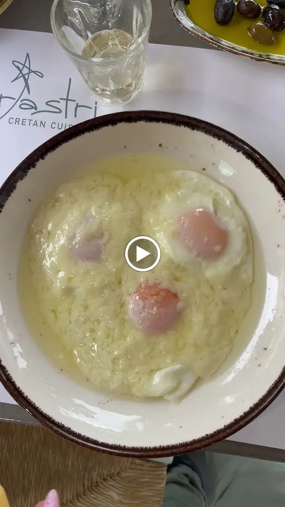 Merastri Sellia Taverna_Melíki_slider_image_2