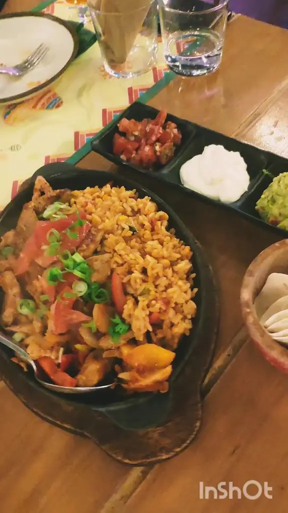 Chilangos_Cholargós_slider_image_2