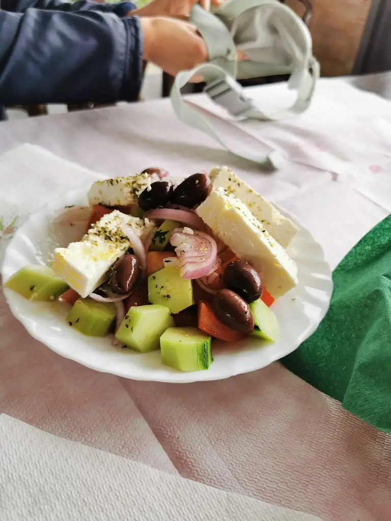 Jonathan P_Ψησταριά Ταβέρνα ο Κίμων_Melíki_Bewertung