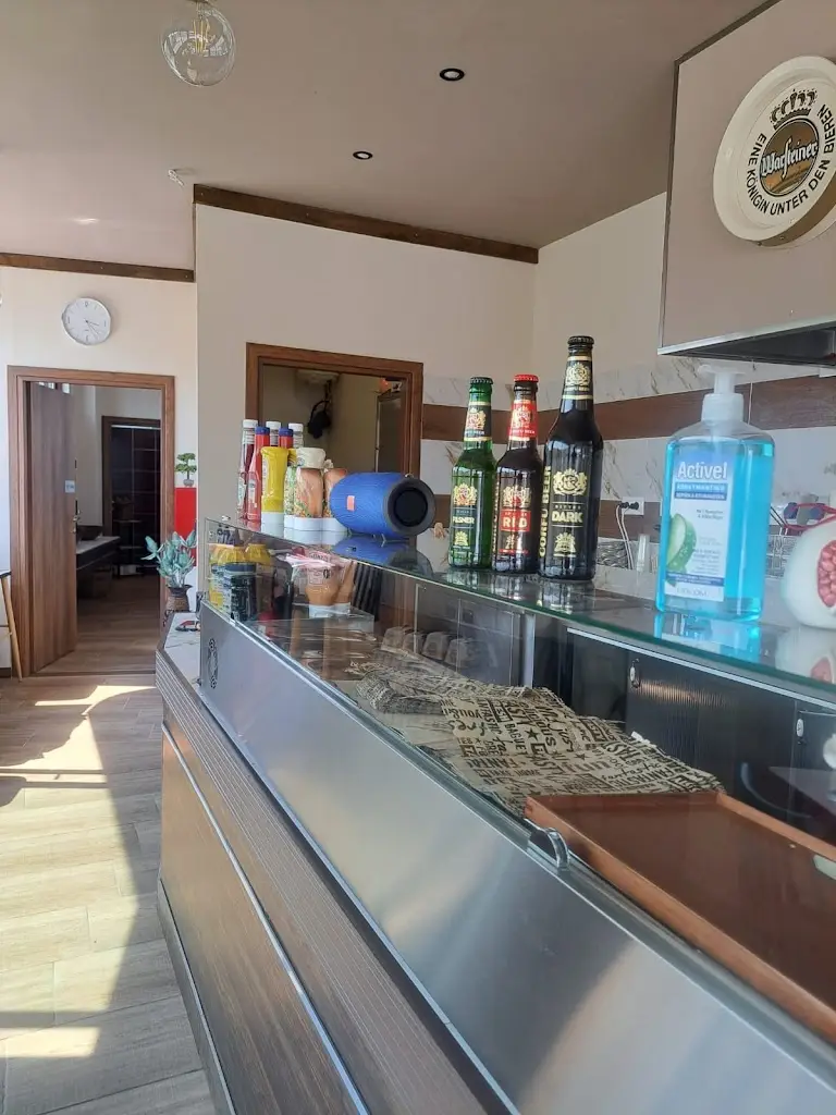 To Stavrodromi_Néa Éfesos_slider_image_3