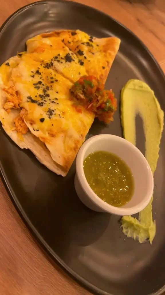 Sigi Ikthios_Náousa_slider_image_2