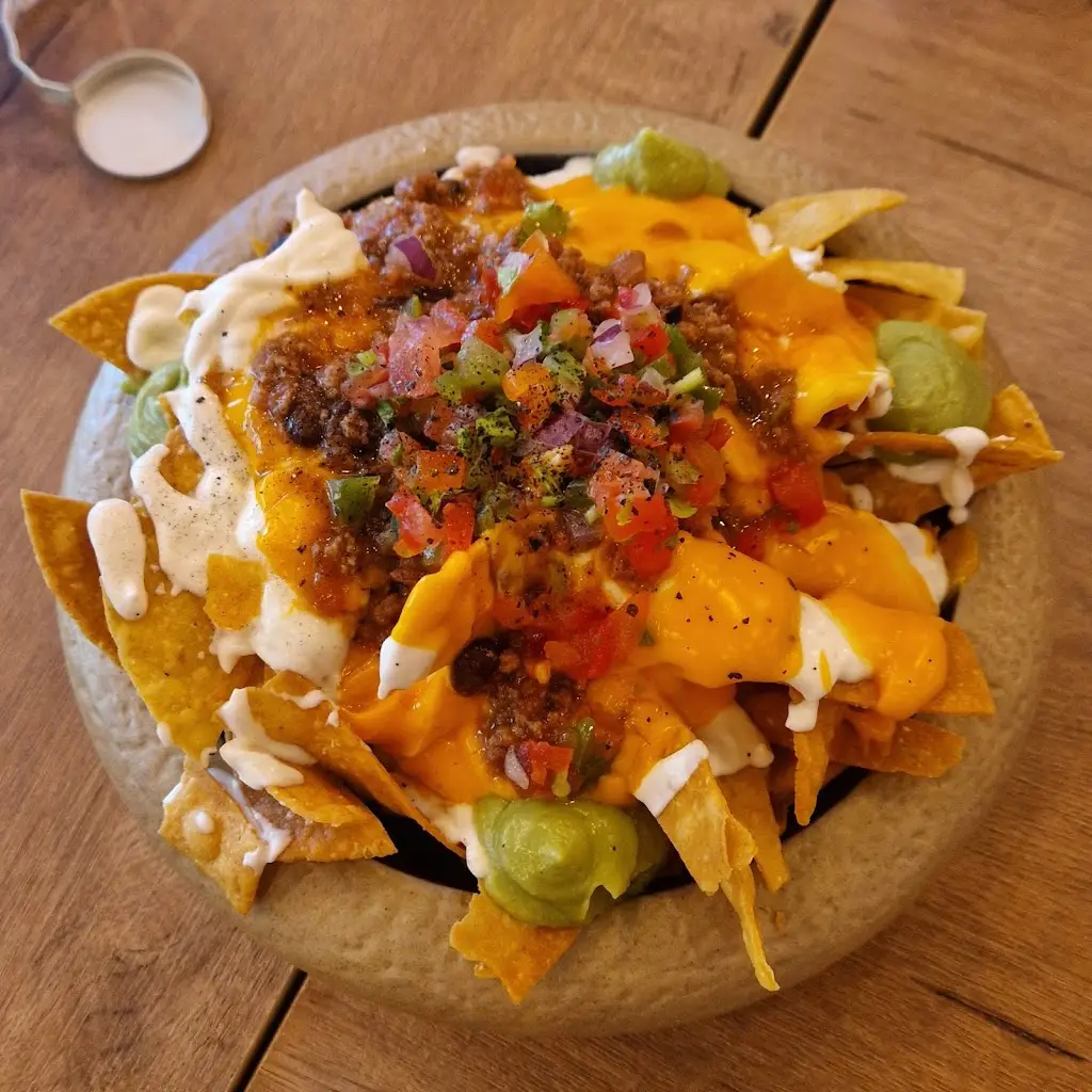 Sigi Ikthios_Náousa_slider_image_3