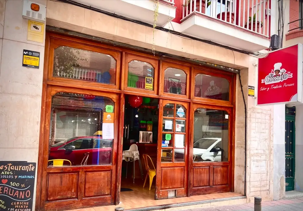 Notos Restaurant in Náousa