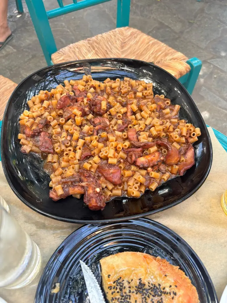 Gonzalo0 Torán Mosulén_To Takimi_Náousa_Bewertung