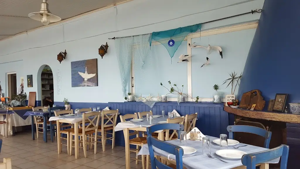 Panormitis Restaurant in Aghios Panteleímon