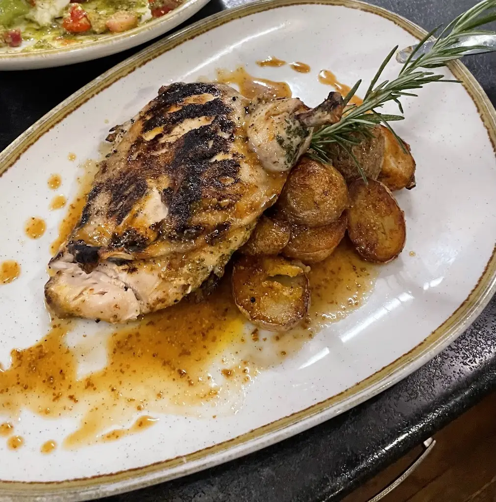 Casareccio trattoria pizzeria_Cholargós_slider_image_3