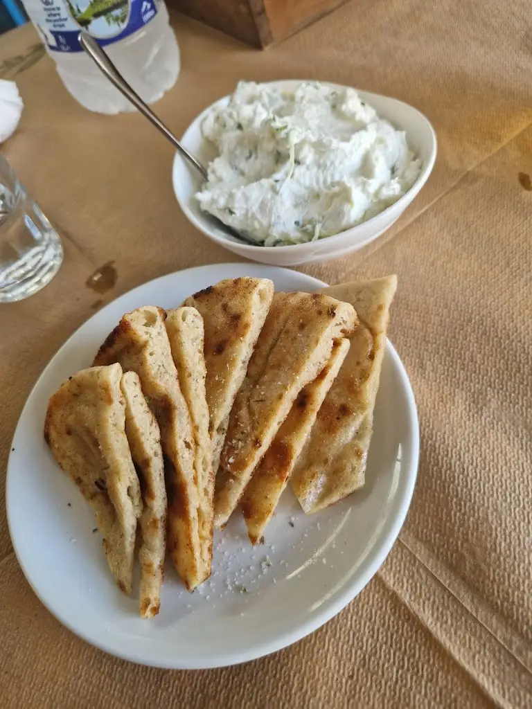 Menü_Comfuzio_Náousa_Bild_7