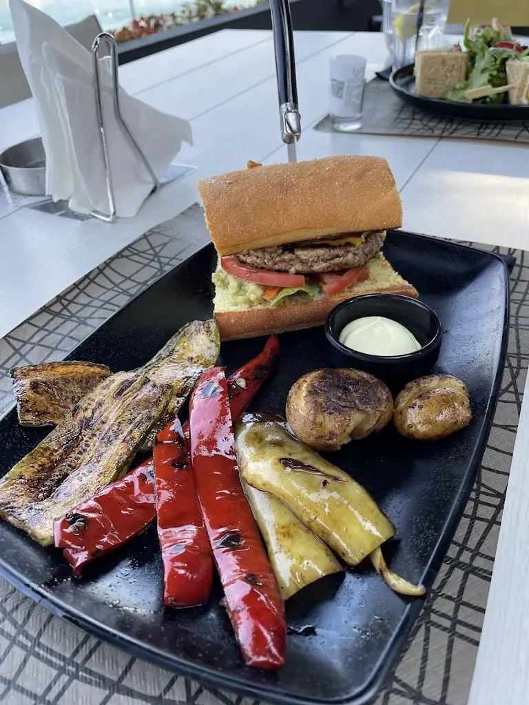 Menü_Ikonio Bar_Néa Fókaia_Bild_5