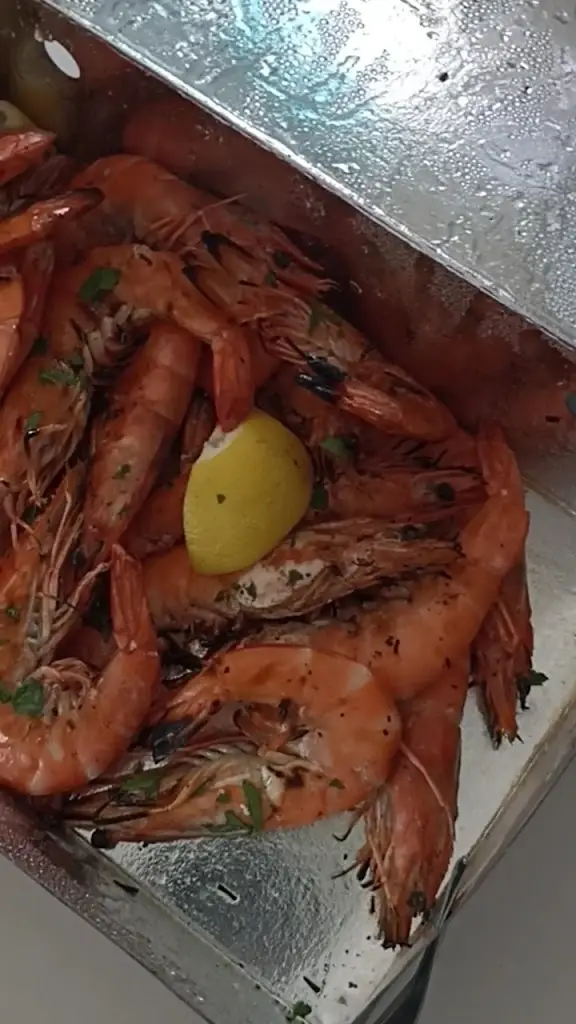 Barbouni_Néa Fókaia_slider_image_2