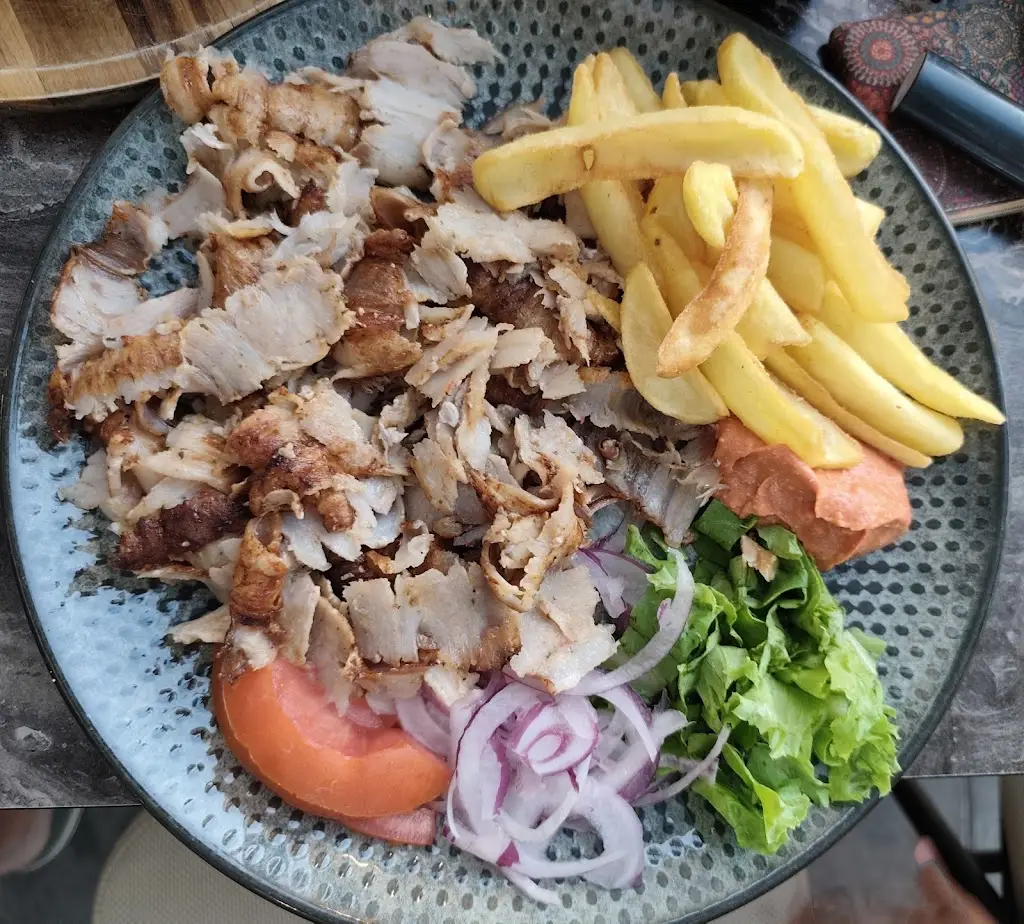 Filetakia Gyro Restaurant_Néa Flogitá_slider_image_1