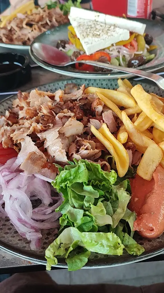 Filetakia Gyro Restaurant_Néa Flogitá_slider_image_2