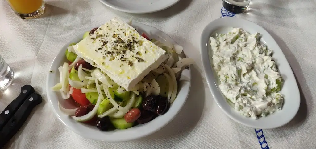 Menü_Kosmas Tavern_Néa Flogitá_Bild_3