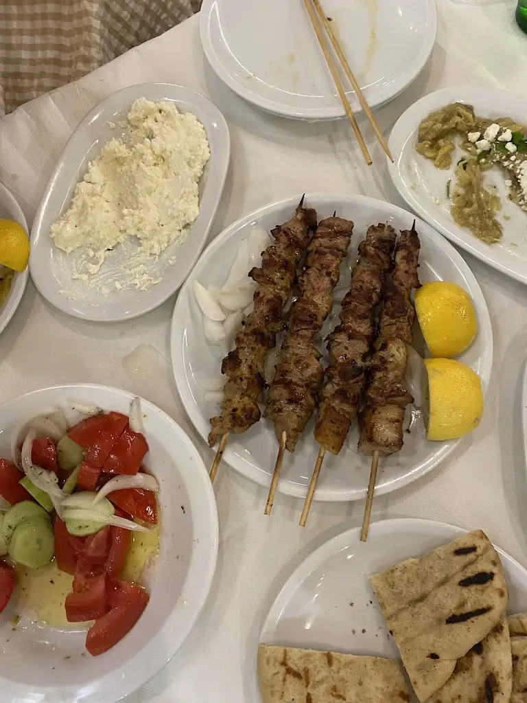 Kosmas Tavern_Néa Flogitá_slider_image_3