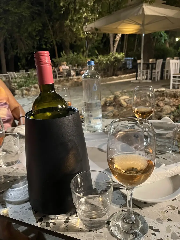 Menu_Giorti Restaurant_Chaïdári_image_6