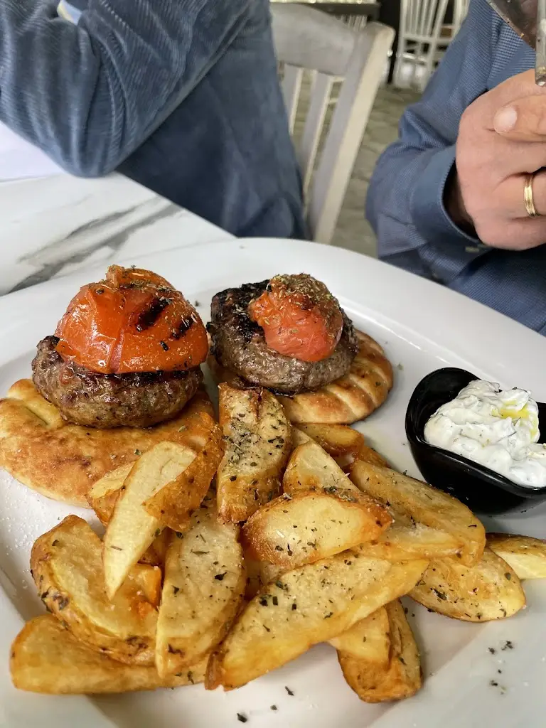 Menu_Giorti Restaurant_Chaïdári_image_8