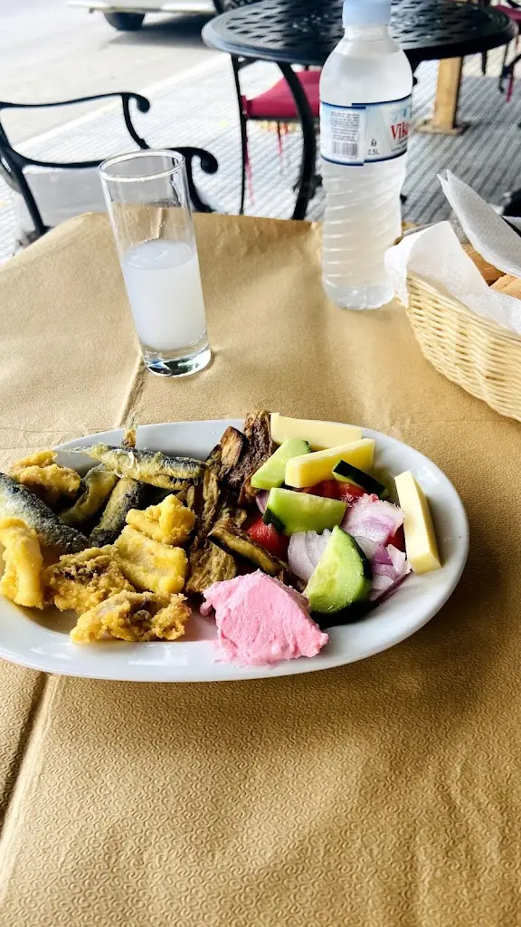 Το Sτεκι_Néa Mesimvría_slider_image_1