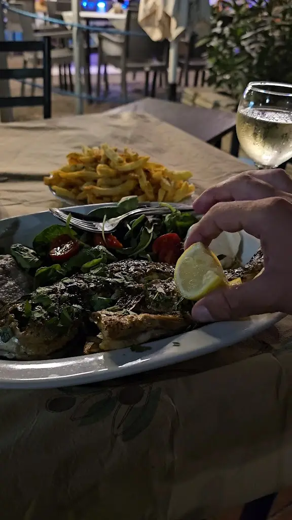 Μεζεδοπωλείο 