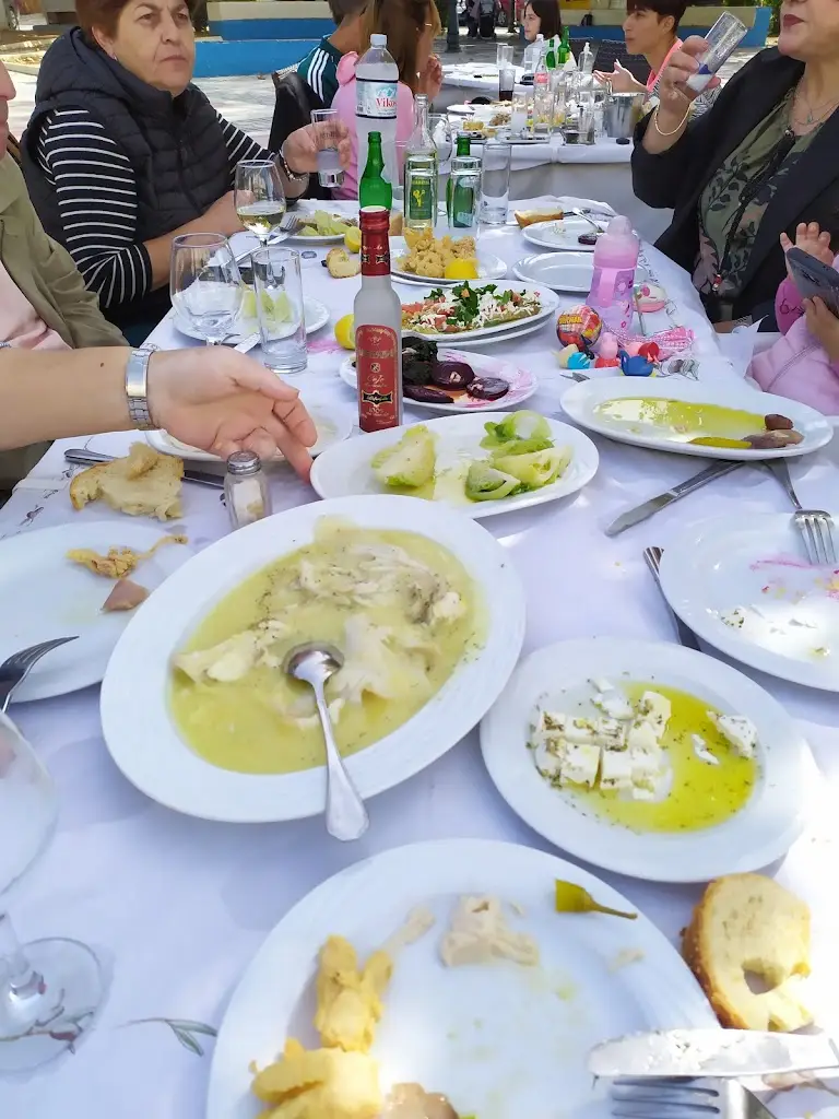 Menü_Ταβέρνα Ουζερί «Στράτος»_Néa Michanióna_Bild_9