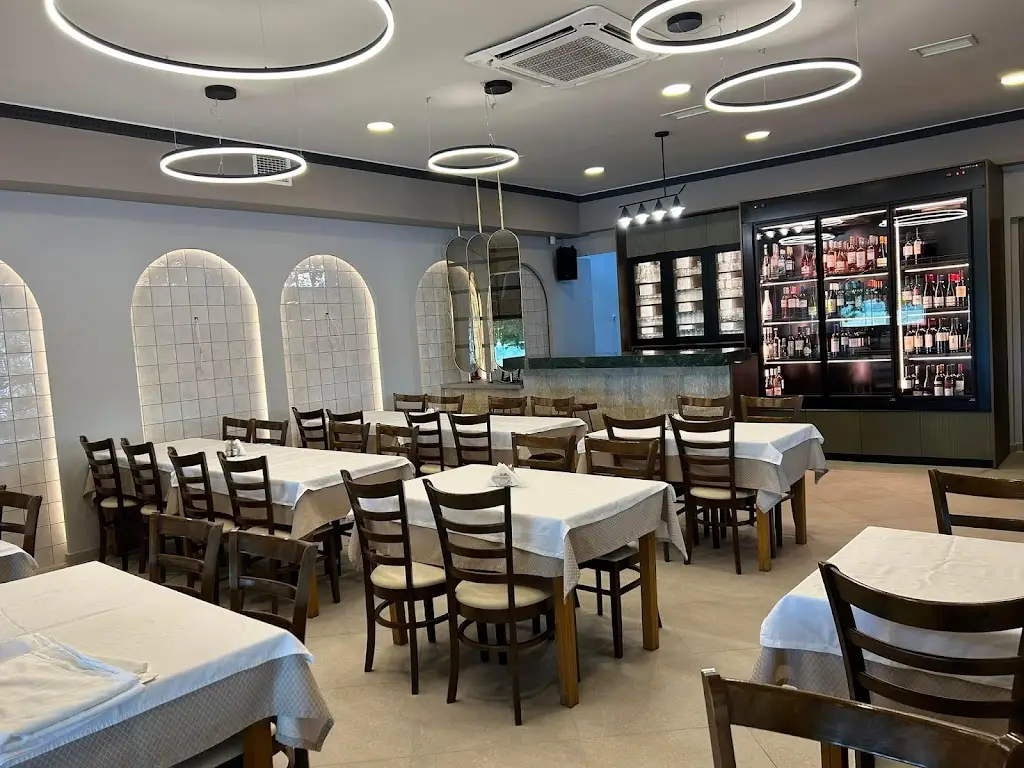 Pelorios Restaurant in Néa Pélla