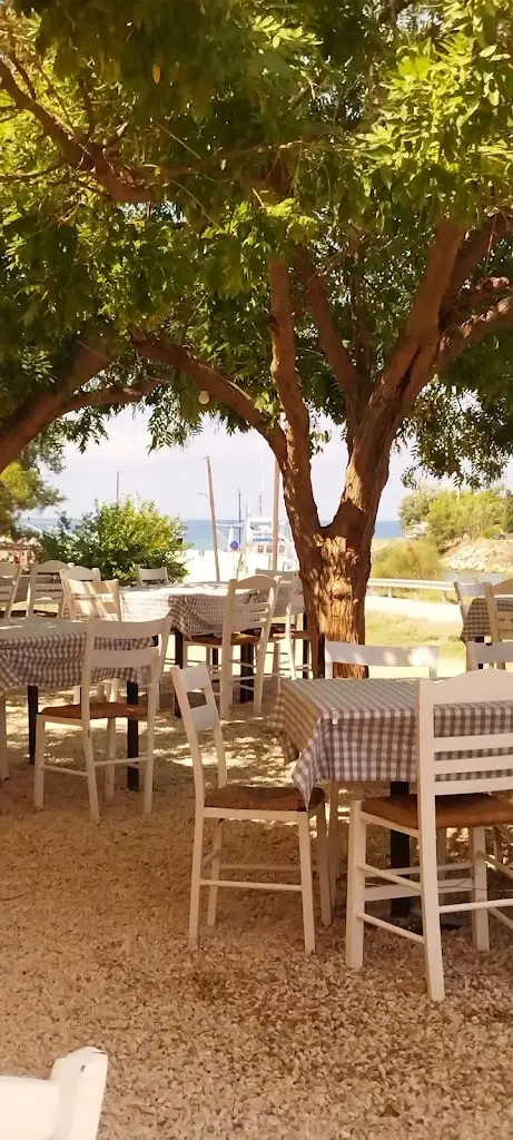 Ta Kastra_Néa Poteídaia_slider_image_1