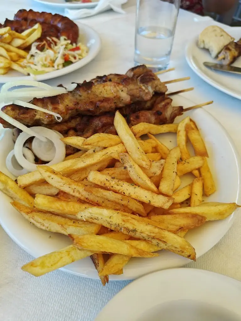 Menu_Porto Inn Restaurant - Bar_Néa Potídhaia_image_6