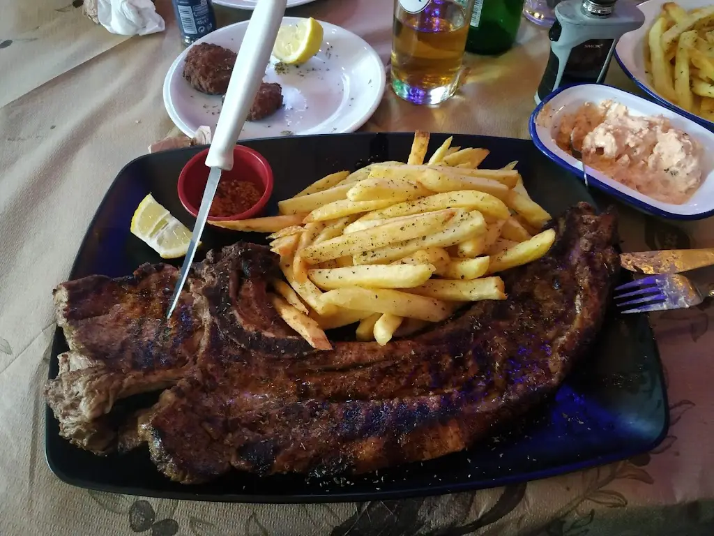 Menü_Δύο και Νακαίοι,τσιπουράδικο,μεζεδουργείο_Chaïdári_Bild_5