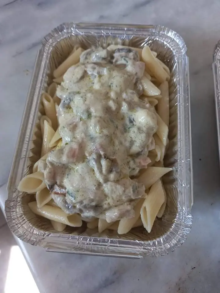 Menu_Πίτσα Πιάτσα_Néa Sánta_immagine_4