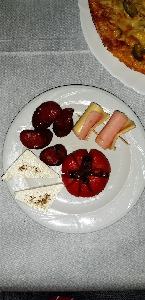 Menu_Πίτσα Πιάτσα_Néa Sánta_immagine_5