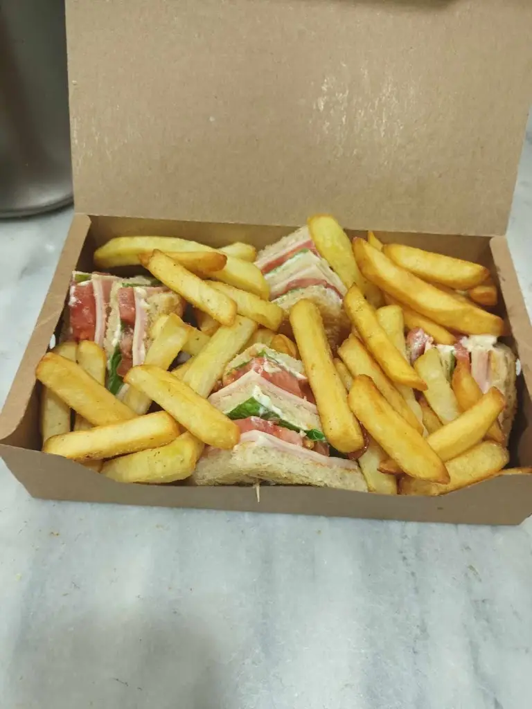 Menu_Πίτσα Πιάτσα_Néa Sánta_immagine_7