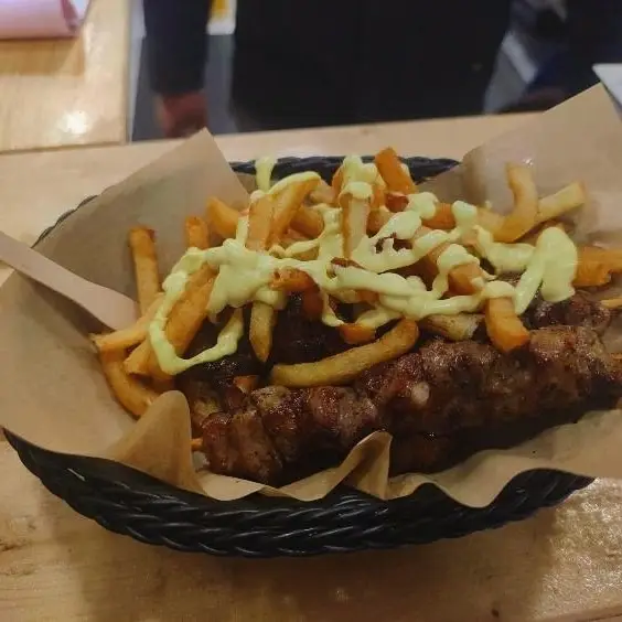 Καλά Μάκη μου_Chaïdári_slider_image_2