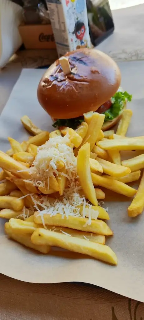 Menu_Gyrochōrió_Néa Kallikráteia_image_5