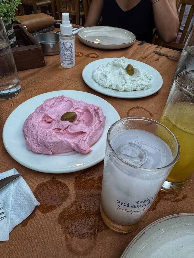 George_mpes sto psito_Néa Kallikráteia_Bewertung