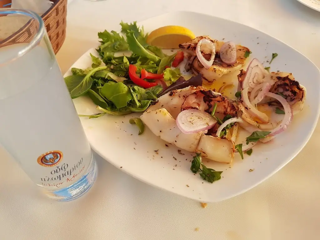 Menu_ΤΑ ΔΕΛΦΙΝΙΑ_Néa Kallikráteia_imagen_8