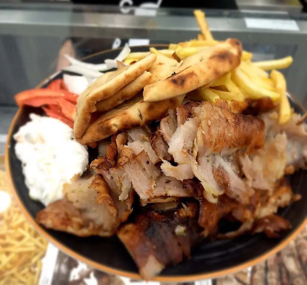 Menü_GYRO Stories Γύρος μπροστά στη θάλασσα_Néa Kallikráteia_Bild_5