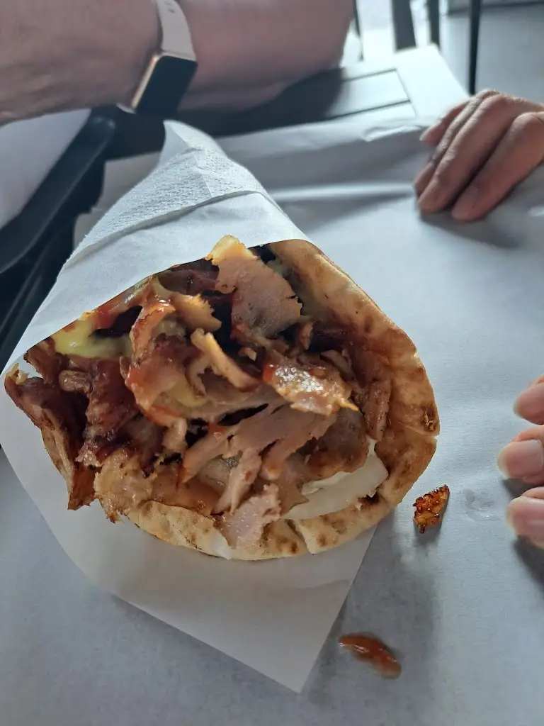 Menü_GYRO Stories Γύρος μπροστά στη θάλασσα_Néa Kallikráteia_Bild_7