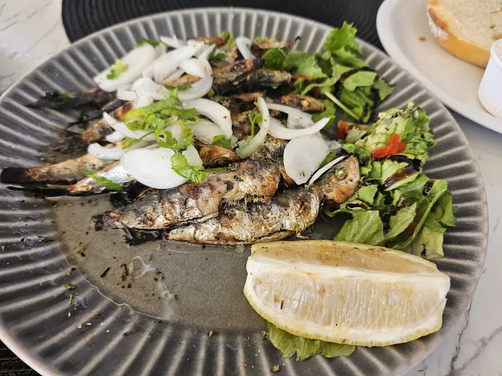 Menü_Έλα ΄Δω Κολλας_Néa Kallikráteia_Bild_7