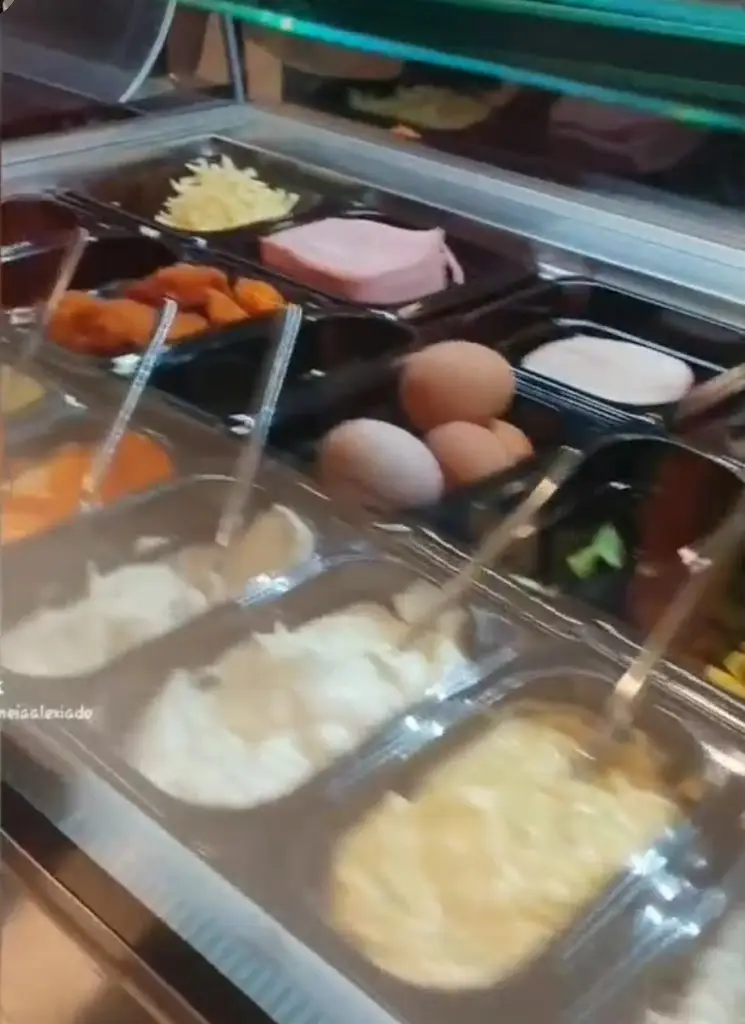 Menü_Mama Calypso (M C)_Néa Kallikráteia_Bild_7