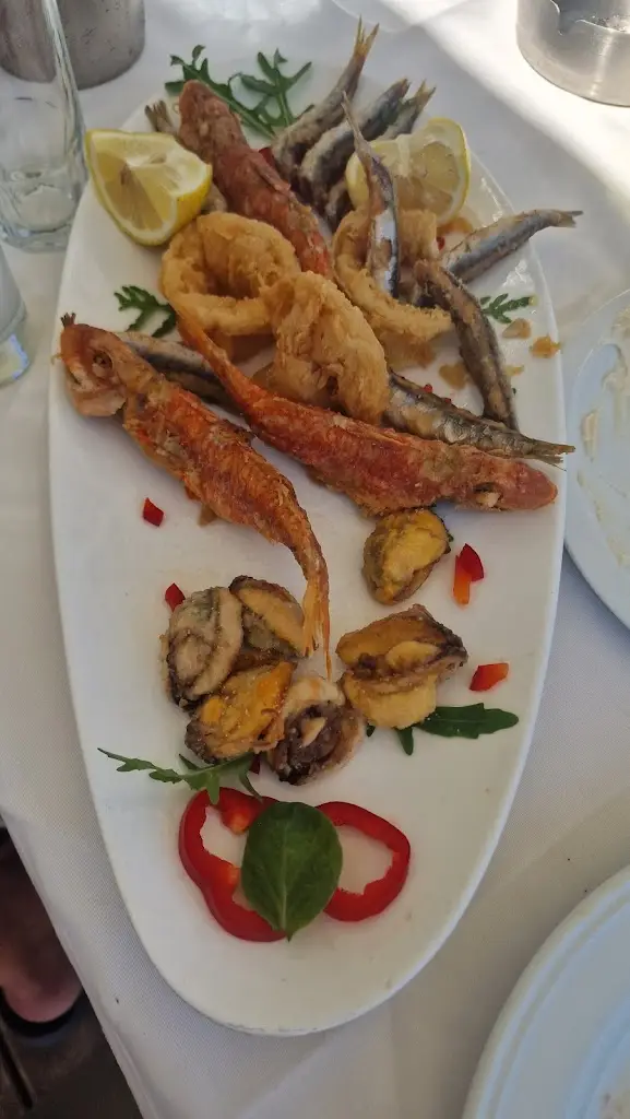 Menu_Rōmios_Néa Kallikráteia_image_7