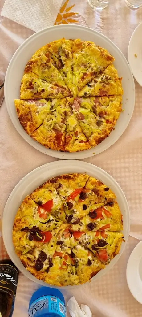 Menü_Pizza Milan_Néa Kallikráteia_Bild_3