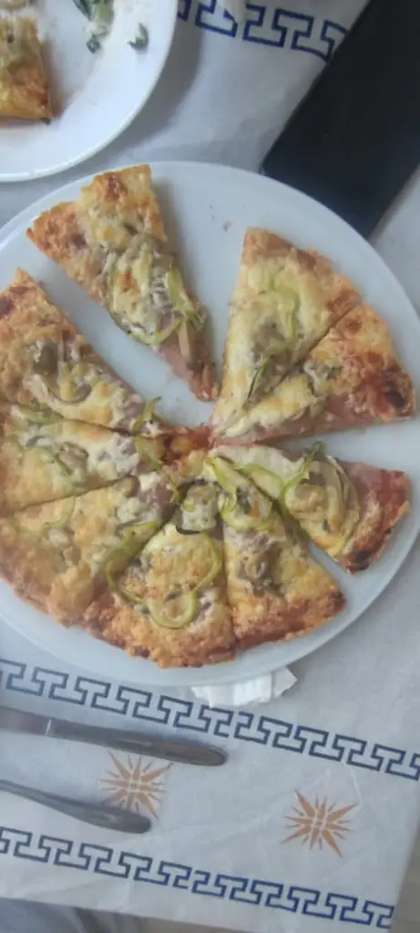 Menü_Pizza Milan_Néa Kallikráteia_Bild_8