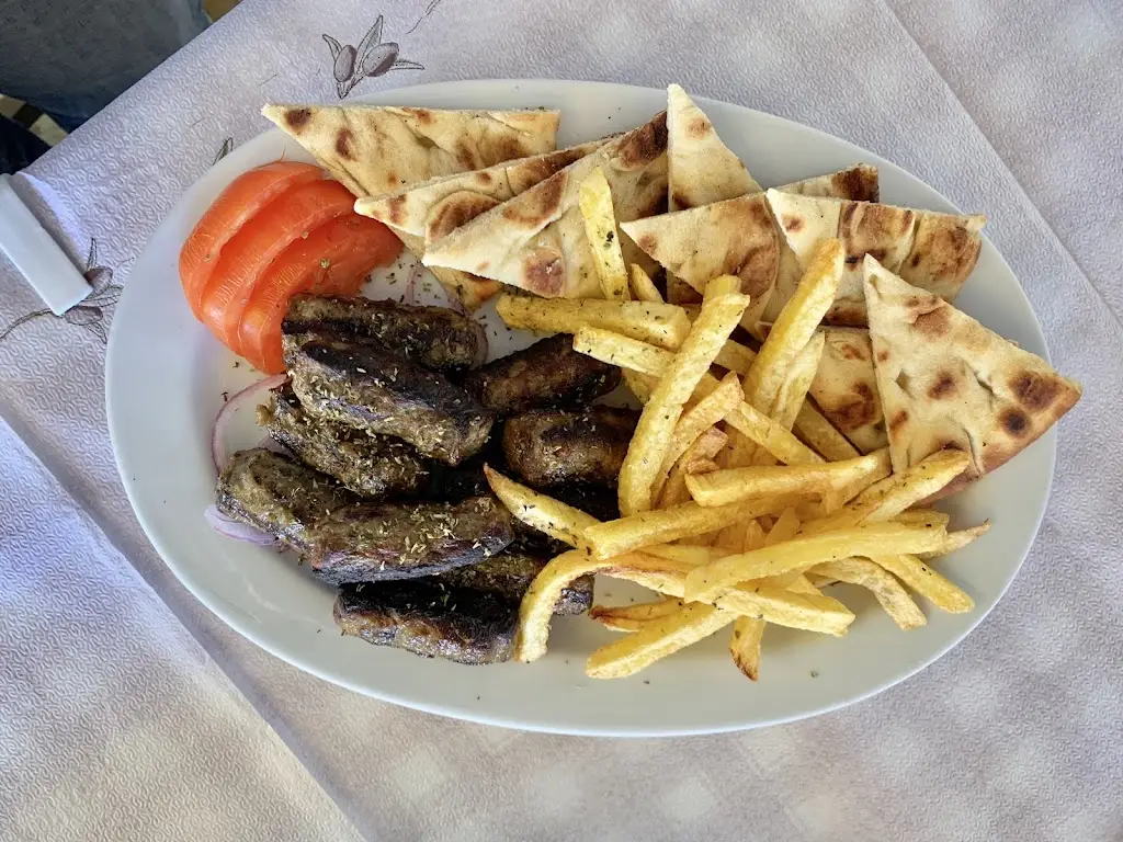 Ταβέρνα ελιά_Néa Zíchni_slider_image_3