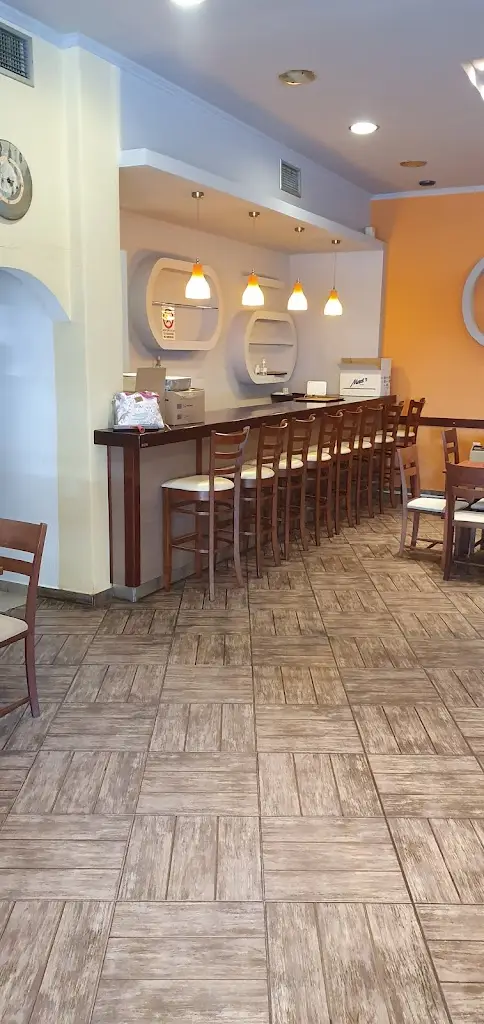 Tαβέρνα Φλαμουριά Restaurant in Néa Zíchni