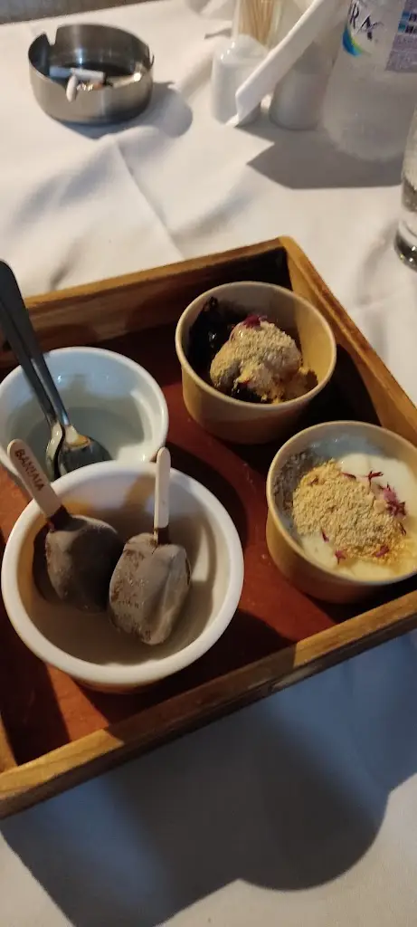 Menü_ERODIOS_Néa Moudhaniá_Bild_9