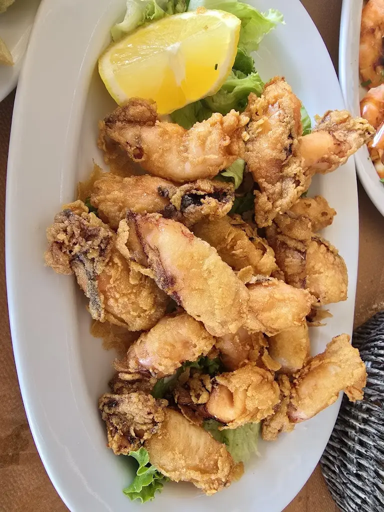 Ангел Вакарелийски_Alati Ke Piperi_Néa Moudhaniá_review