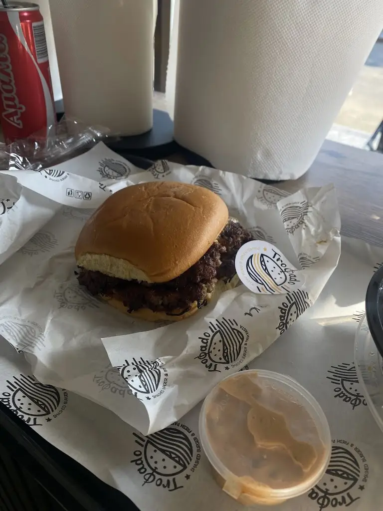 Trofado_Néa Moudhaniá_slider_image_2