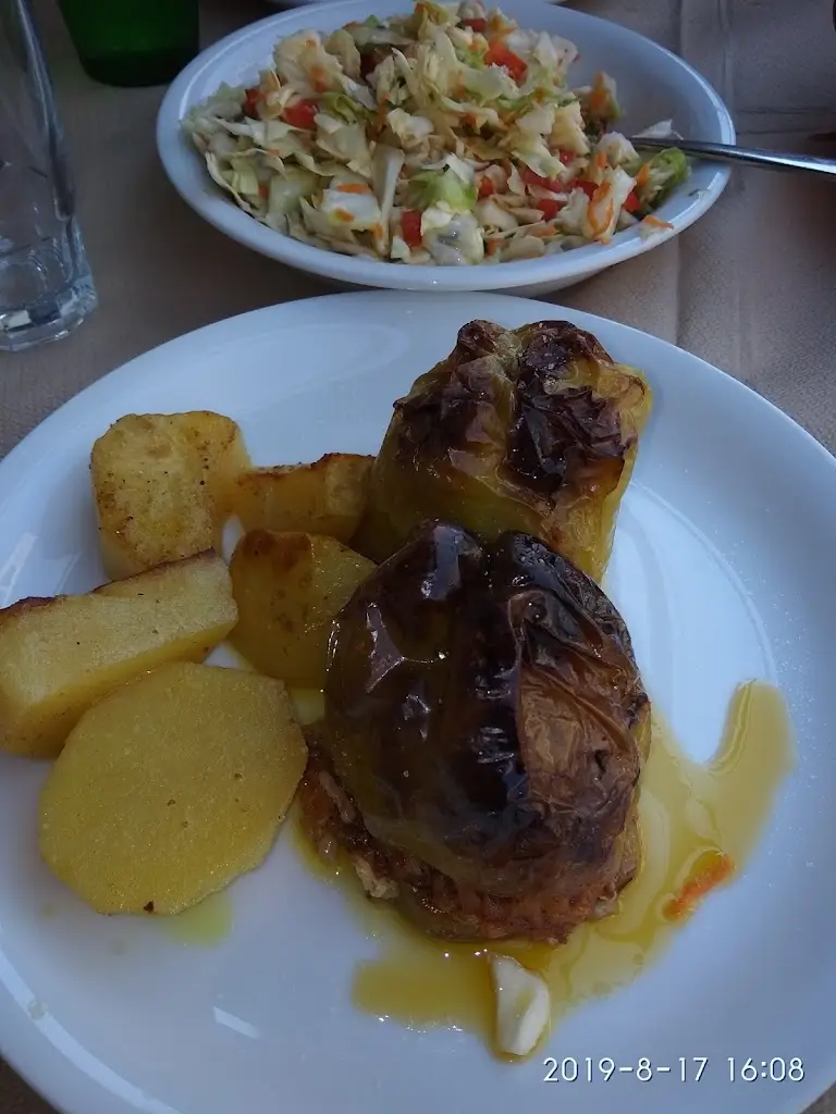 Menü_Γλυκό Φαί_Néa Moudhaniá_Bild_7