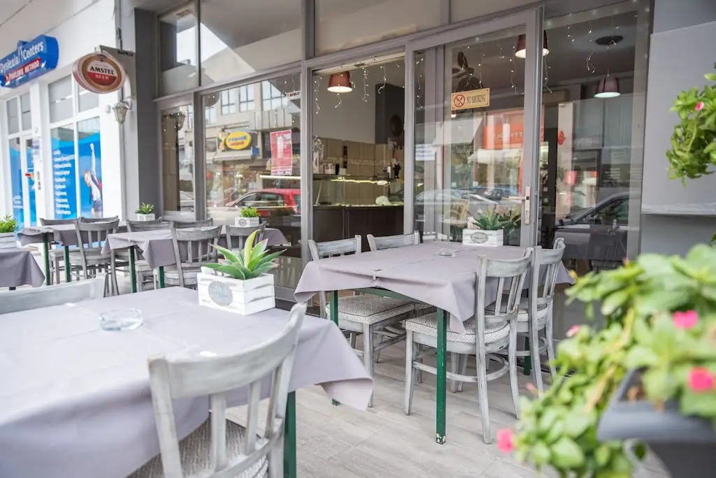 Γλυκό Φαί_Néa Moudhaniá_slider_image_3